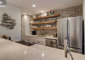 2357 Racquet Club - On-Site Community Pool and Tennis & Pet Friendly
