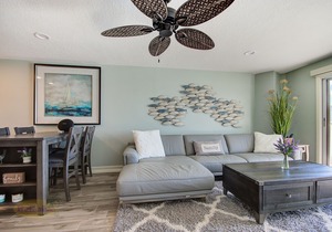 610 ISLAND WAY CONDO UNIT 206