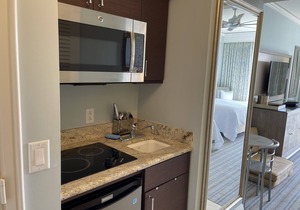 762- Breathtaking Ritz Carlton Apartment Luxury Ritz Carlton 5* Beach Front