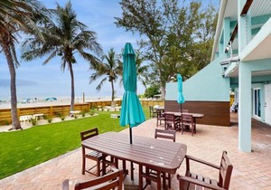 Bungalow Beach Place 8