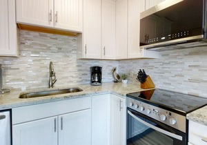 Ocean View Condo w/ Shaded Balcony, WiFi & Shared Pool - Steps to the Beach