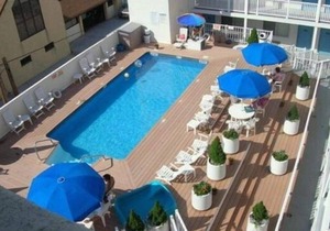 POOL/1 BLOCK FROM BEACH/Internet, Central Air, Elevator, Well Equipped kitchen
