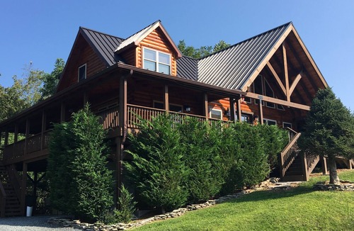 Vilas Cabin | 1 Appalachian Sky - Beautiful home with hot tub, amazing views, pool table, theater room!