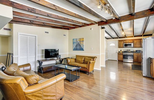 Sea Isle City Condo | 1 Block to Beach: Sea Isle City Retreat w/Patio!