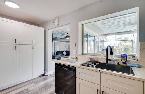 Yacht Club House | < 1 Mi to Four Freedoms Beach: Canal-Front Getaway