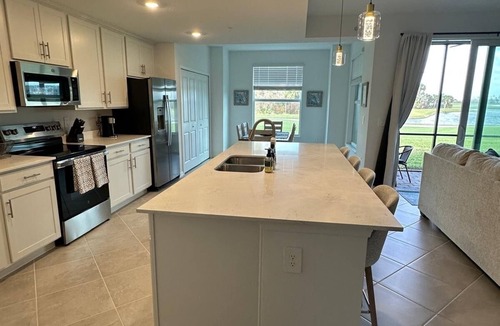 Venice Condo | 1 year old Wellen Park Luxury 2 bedroom Condo