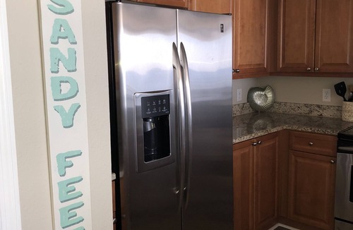 Panama City Beach Condo | 100 PLUS 5 STARS! BEACHFRONT! FREE BEACH CHAIRS! STAND UP SHOWER! FULLY STOCKED!