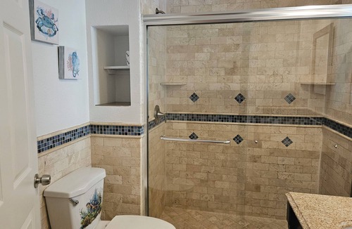 Singer Island Hotel | 102 Classic Double Room in waterfront hotel in Singer Island, FL