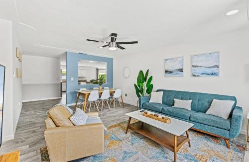 Golden Beach Estates House | 105 Bay Dr N
