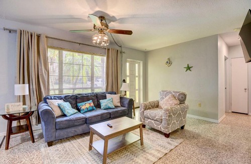 Trailer Estates House | 12 Mi to Beach: Cottage w/Pool in Bradenton