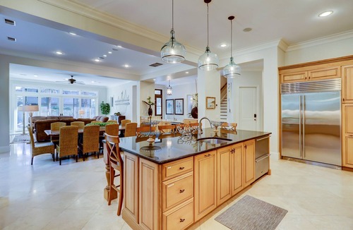 Oceanside House | 15 Green Heron- Spectacular! Large Private pool & 150 yard walk to the beach.