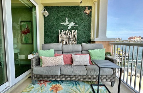Clearwater Beach Apartment | 166 m² Apartment ∙ 3 bedrooms ∙ 7 guests