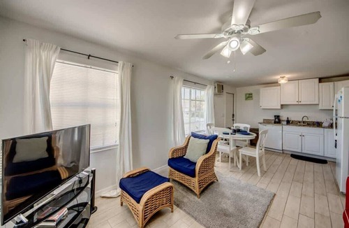 Fort Myers Beach Apartment | 17259 Whitewater Cozy Pet Friendly Duplex