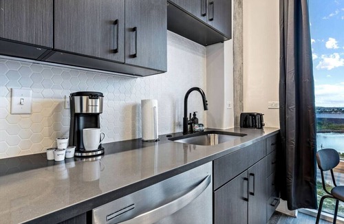 Channel District Apartment | 1BD in Channelside District | Perfect Remote Work