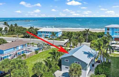 Fort Pierce Apartment | 1st floor Apartment on Hutchinson Island