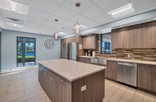 Longboat Key Condo | 2/2 Condo, Beach/Pools/Fitness/Tennis