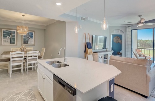 Lakewood Ranch Condo | 2 Bed + Den - Accommodations at renowned Lakewood National Golf Resort