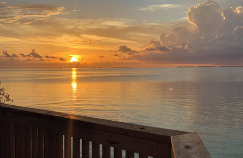 Islamorada Resort | 2 Bedrm/2 Bath Private Beach Boat Dock Fishing Pier Pool Hot Tub Dream Vacay