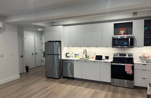 East Harlem Apartment | 2-bedroom apartment in gorgeous New York with fitness room and AC