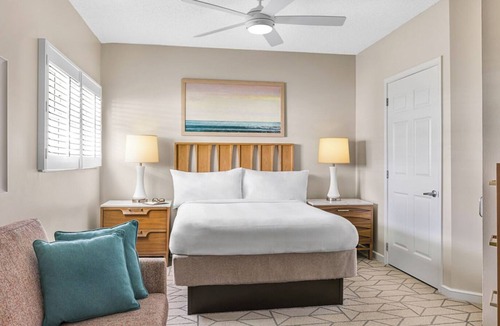 Doral Resort | 2 Bedroom Villa in Beautiful Doral CLOSE to Miami Beach