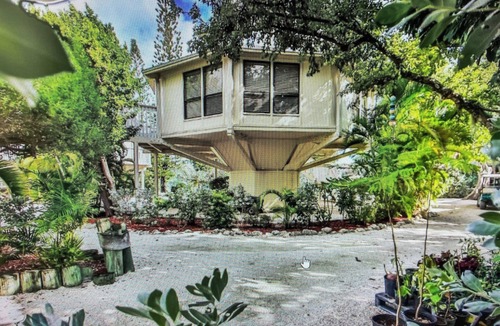 Marathon Villa | 2-bedroom villa in fantastic Marathon with WiFi, AC