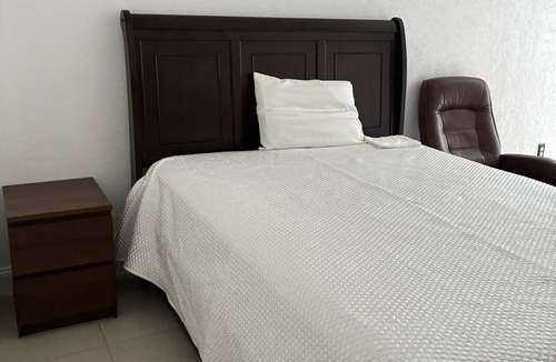 Coquina Key Hotel | 2 Bedrooms, 1 Full Bath Home