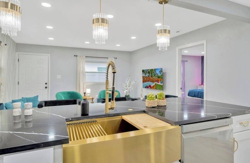 Old Seminole Heights House | 2 Houses Near Downtown, 5 Bed and 4 Bath Sleeps 12