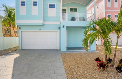 Fort Myers Beach House | 2 New Luxury Beach Homes Sleep 20+ Dual Pools & Spas Prime Location Steps to Times Square & Sand