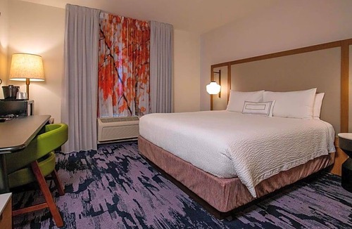 Venice Hotel | 2-Star Hotel ∙ Fairfield Inn & Suites by Marriott Venice