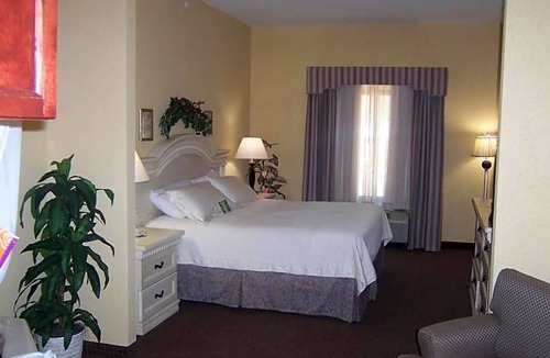 Sebring Hotel | 2-Star Hotel ∙ Holiday Inn Express Sebring, an IHG Hotel