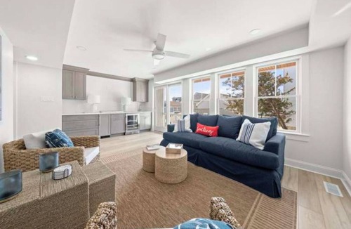 Avalon House | 2023 New Construction Pet-Friendly luxury 3MM+ dollar in home heart of AvalonNJ