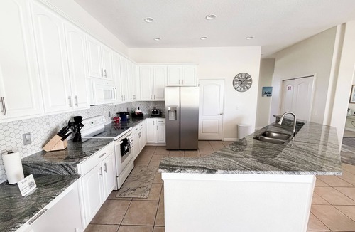 Highlands Reserve Villa | 25 Min to Disney! Highlands Residence – 5BR Pool Villa w/Golf Views