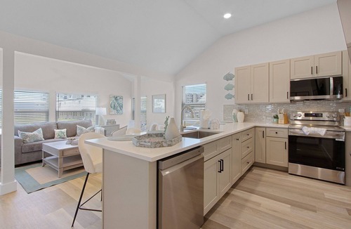 Fort Myers Beach House | 2633 Coconut Dreams A: 3BR w/Pool & Steps to Beach