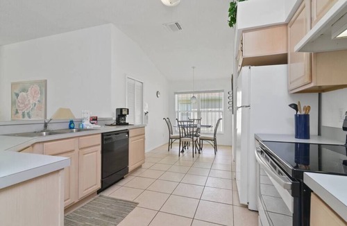 Chatham Park Villa | 2671 Chatham Summary: