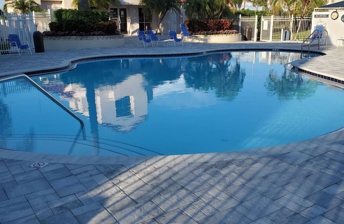 Isla del Sol Condo | 2br/2 bath Isla del Sol - Summer 2026 monthly discount!