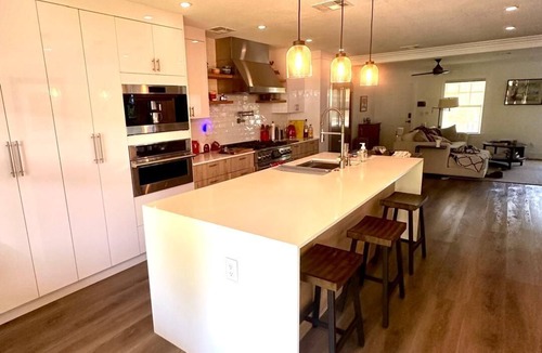 Old Northwood Historic District House | 2BR/2BA Northwood Revival. Historic charm, private pool, near Palm Beach & downtown.