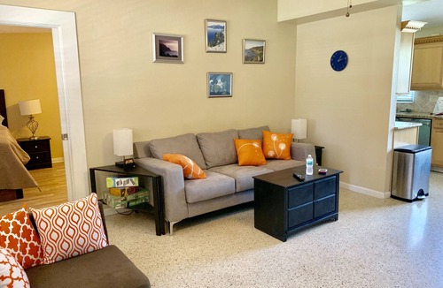 St. Petersburg House | 2BR+2BA PET FRIENDLY HOME w/ BACKYARD OASIS