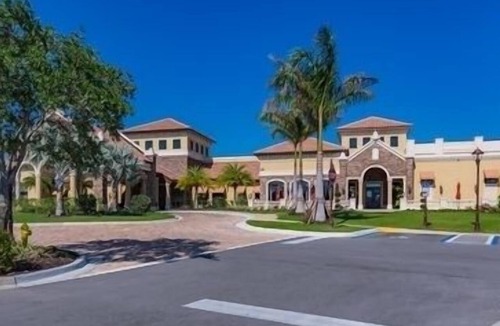 Naples Condo | 2BR+Den Condo in Naples Florida Treviso Bay. Near Beaches and Naples Fifth Ave