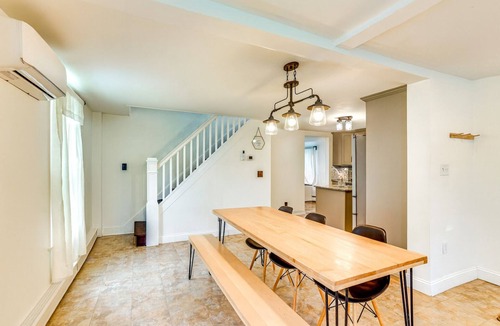 Bernville House | 2BR House Blue Marsh Lake Wi-Fi & Smart TV Pet Friendly