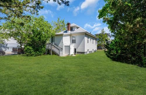 Seaside Heights House | 2BR Jersey Shore Beach Cottage Bayside Retreat