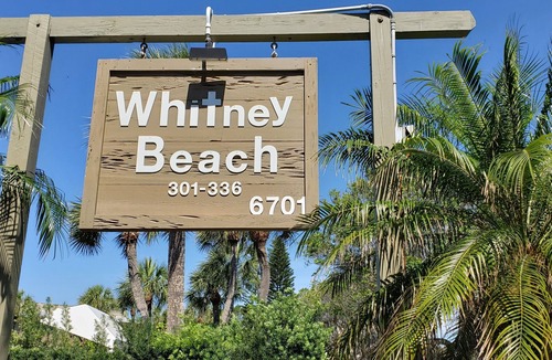 Whitney Beach Condo | 2BR King & Queen Gulf-front Luxury at Private Whitney Beach Longboat Key