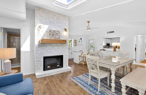 Sanibel House | 3-Bedroom, 3-Bath Private Home in Sanibel Steps to Beach 1 Week Minimum Rental