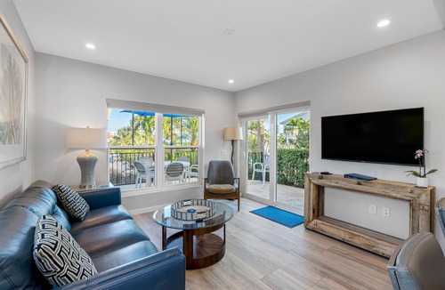 Nokomis House | 3 Bedroom/3 Bath Townhouse - Unit 3