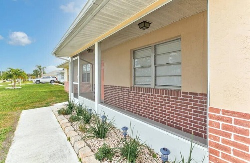 Saint Lucie West House | 3-bedroom house in charming Port St. Lucie with AC and high speed Internet