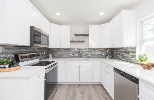 Gulfport House | 3-bedroom house in charming Gulfport close to beach with WiFi, AC. Book now
