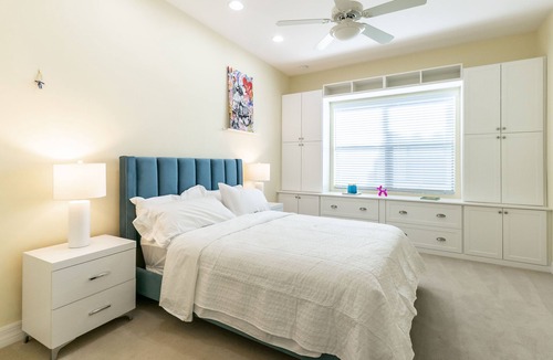 North Naples Villa | 3 Bedroom Lake View in luxury private community- minutes from beach, restaurants