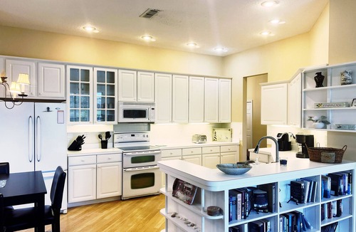 River Pointe House | 3 Bedroom Lakefront Retreat