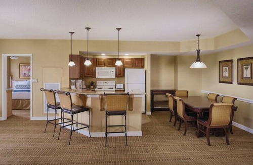 Lake Buena Vista Resort | 3 BR Dlx-Inside Disney Gates-5 Pools, Lazy Rivers, Pay 25% Now