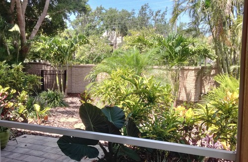 Whitney Beach Villa | 3 BR villa in lovely Bradenton minutes from gorgeous Anna Maria Island beaches.