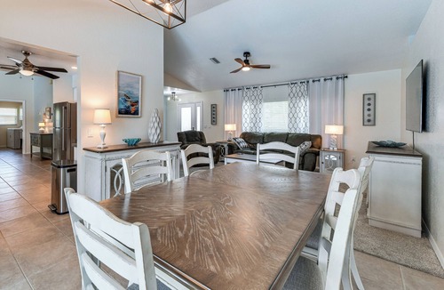 Englewood Cottage | 3 Mi to Beach! Englewood Family Gem + Private Pool